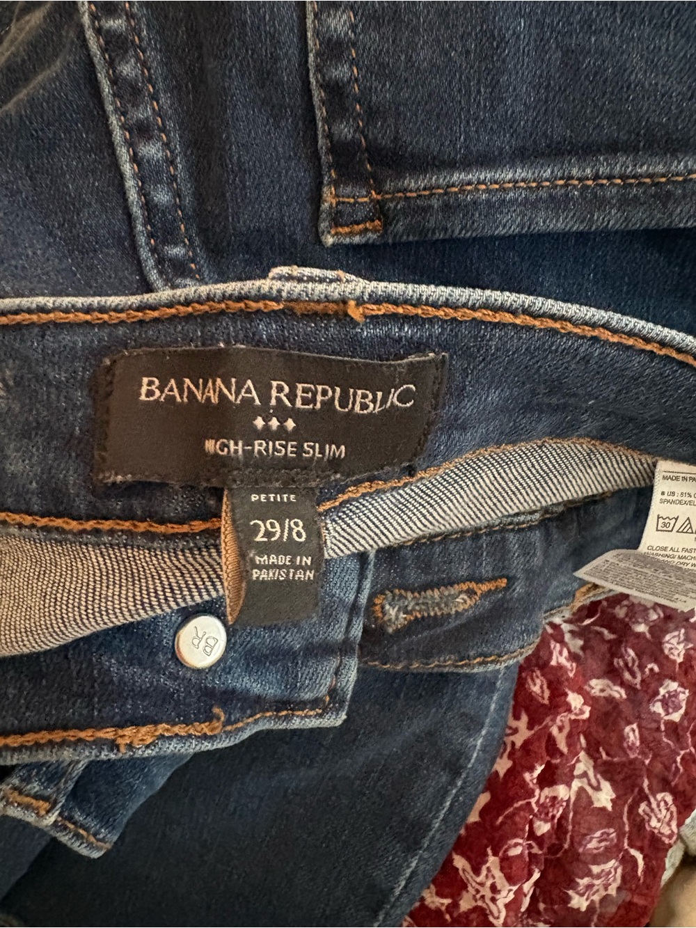 Banana Republic High-Rise Slim Jeans in Dark Indigo with Contrast Stitching
